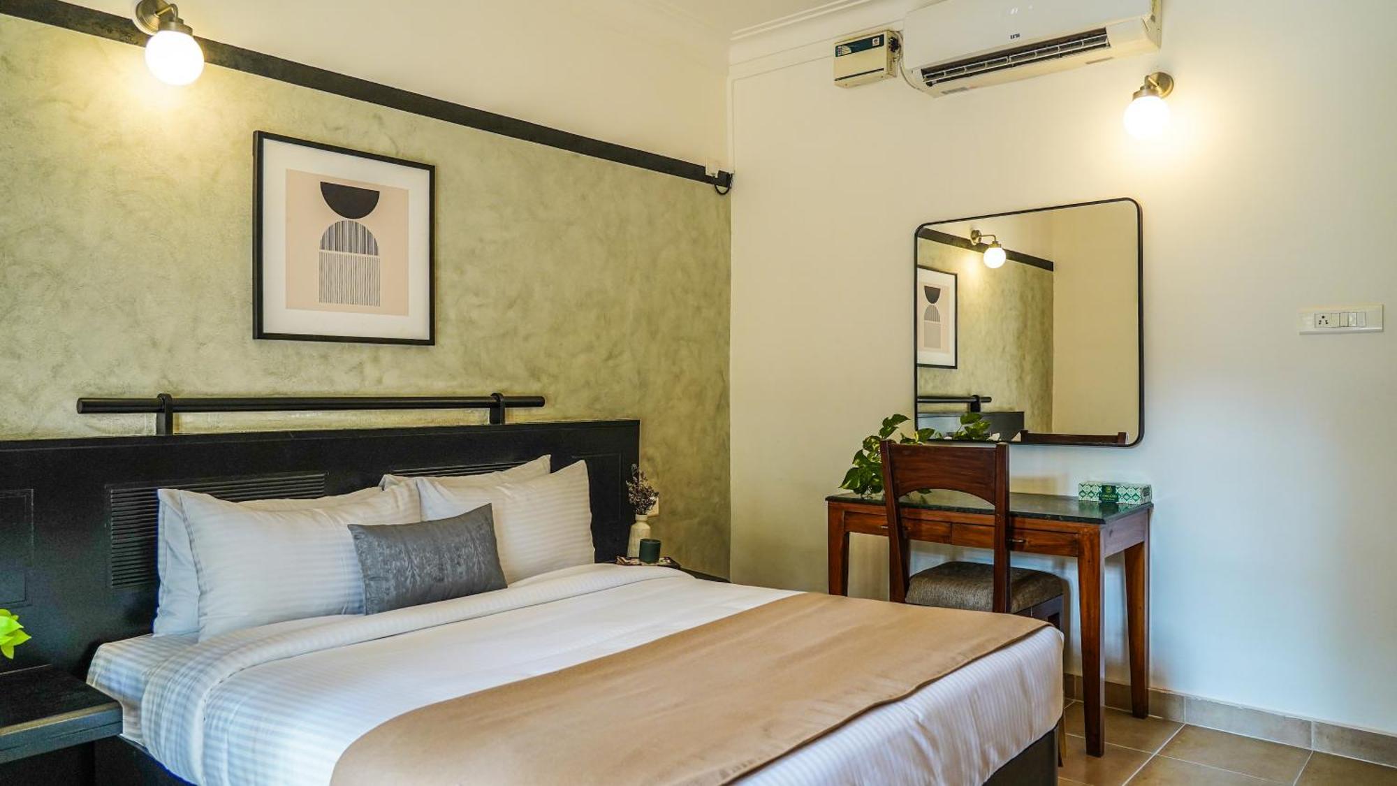 Olive Hotel Alidia Beach Resort By Embassy Group Baga Eksteriør bilde