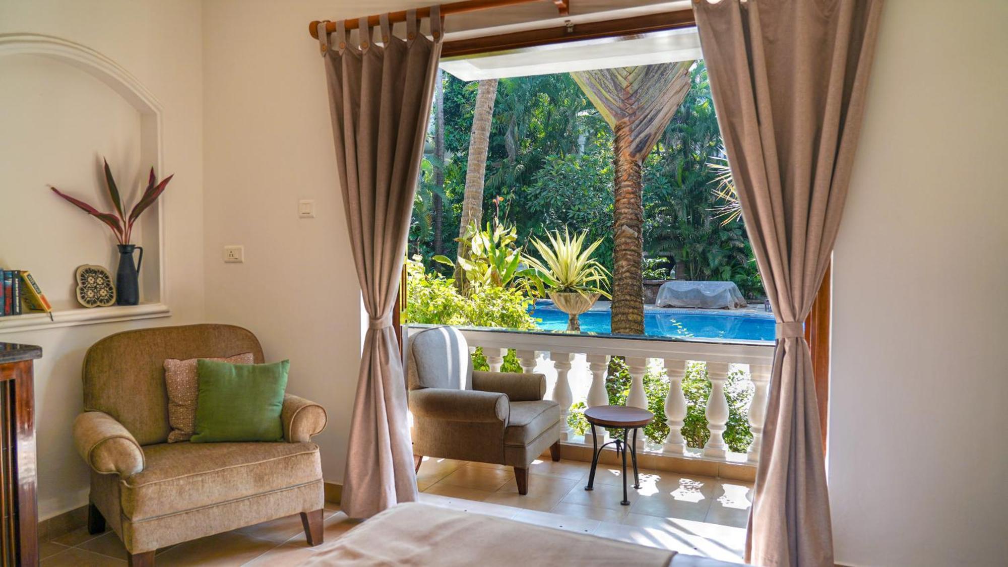 Olive Hotel Alidia Beach Resort By Embassy Group Baga Eksteriør bilde