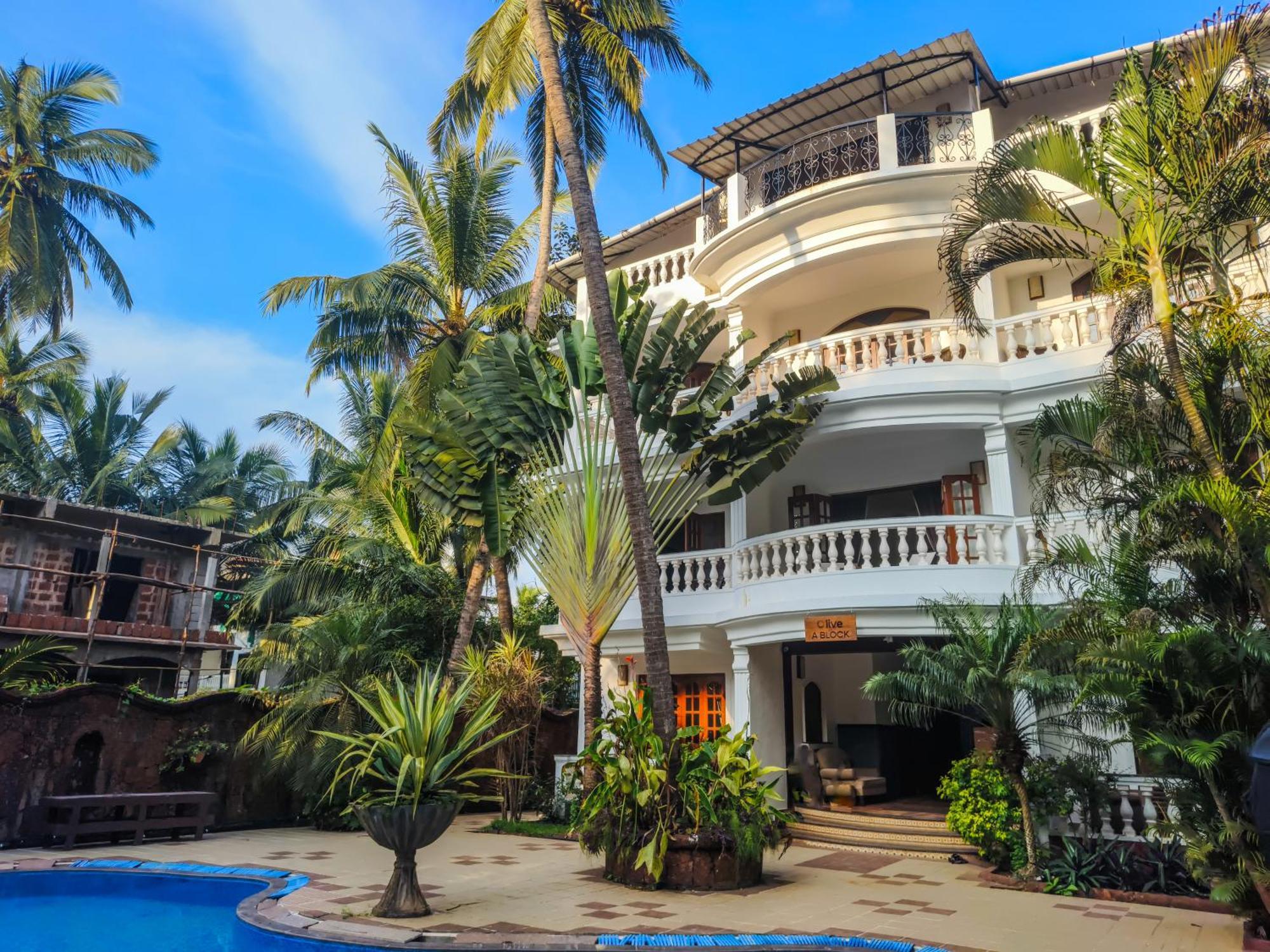 Olive Hotel Alidia Beach Resort By Embassy Group Baga Eksteriør bilde
